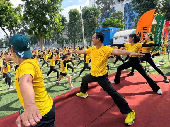 YOGA TỪ TÂM